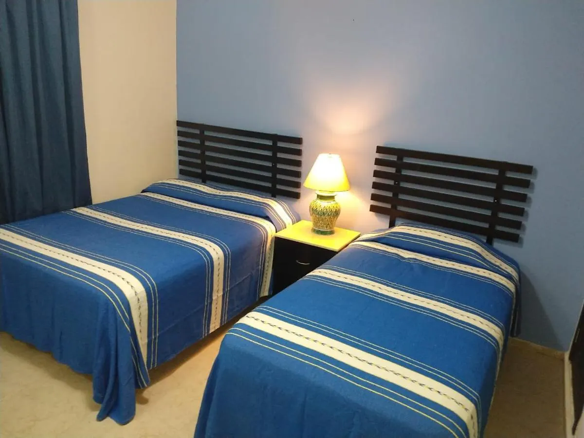פלאייה דל כרמן Hotel Pension San Juan